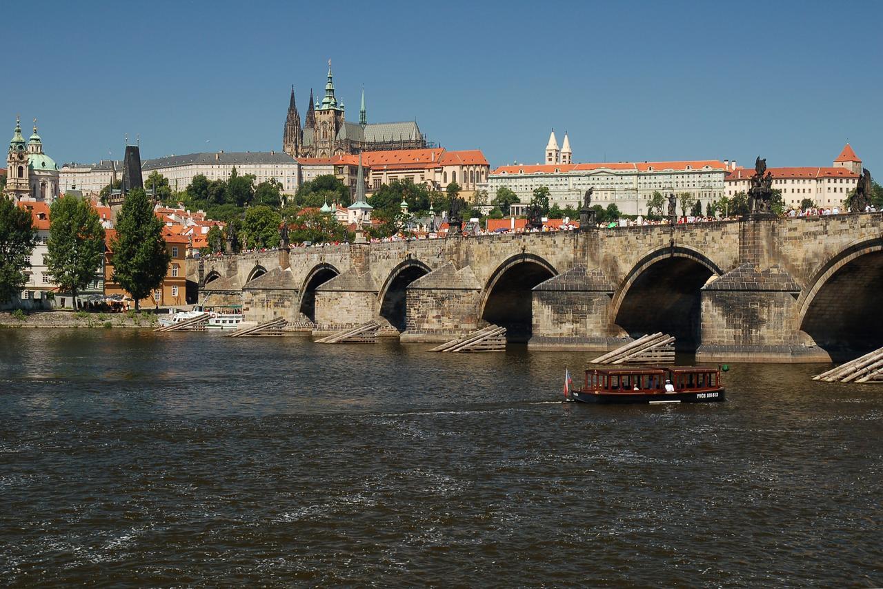 Pension Berg Praga Esterno foto